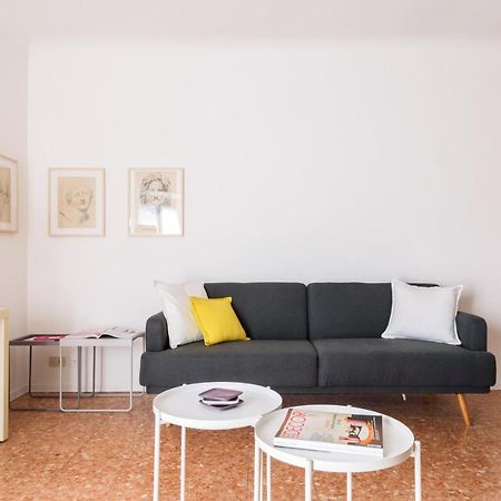 Siri Master Guest Apartment Mediolan Zewnętrze zdjęcie